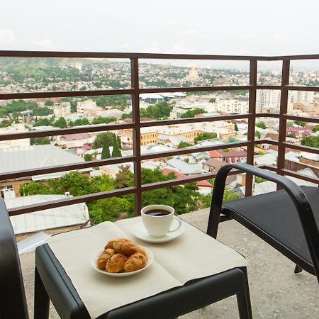 Vista Hotel Tbilisi Bagian luar foto