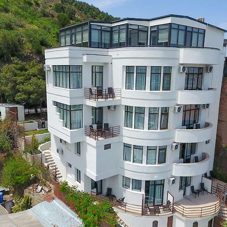 Vista Hotel Tbilisi Bagian luar foto
