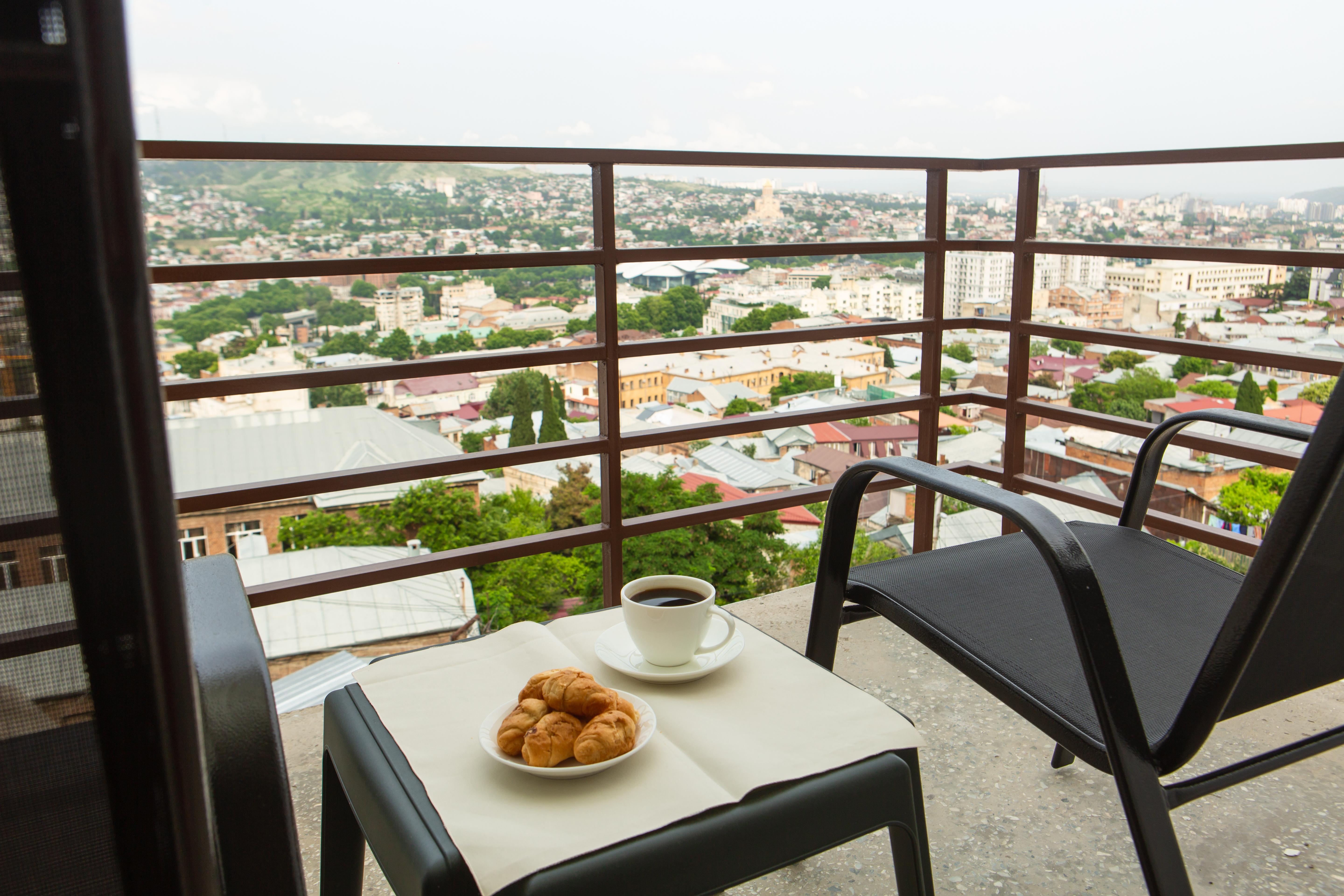 Vista Hotel Tbilisi Bagian luar foto